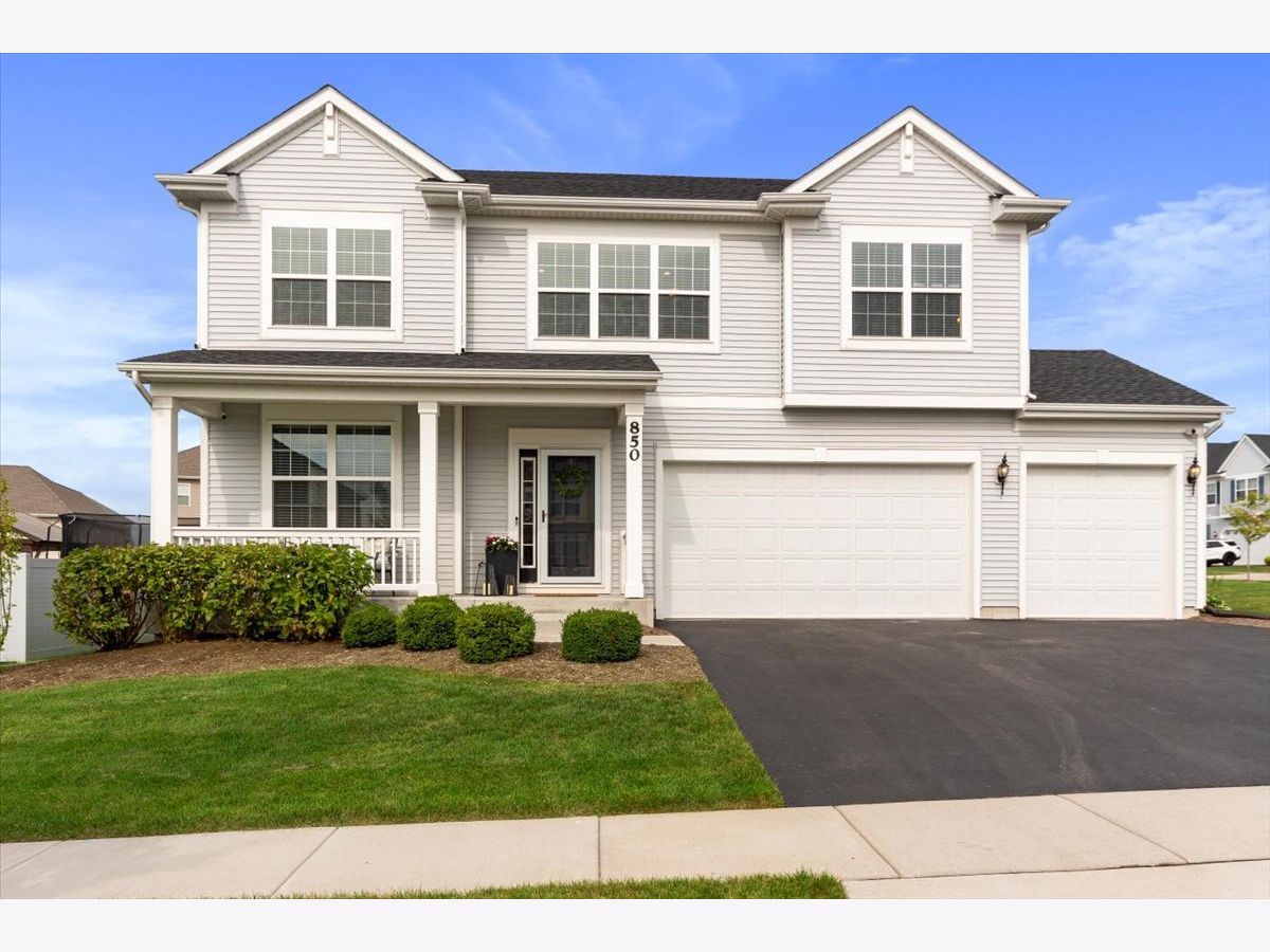 Homes Sold Sagebrook South Elgin Illinois, 850 Asbury