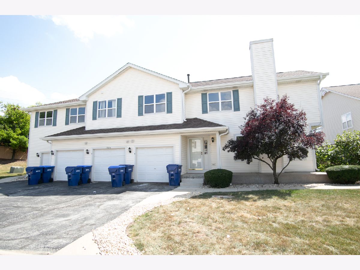 Townhomes Sold Fairway Meadows Blue Island Illinois, 12250 Fairway