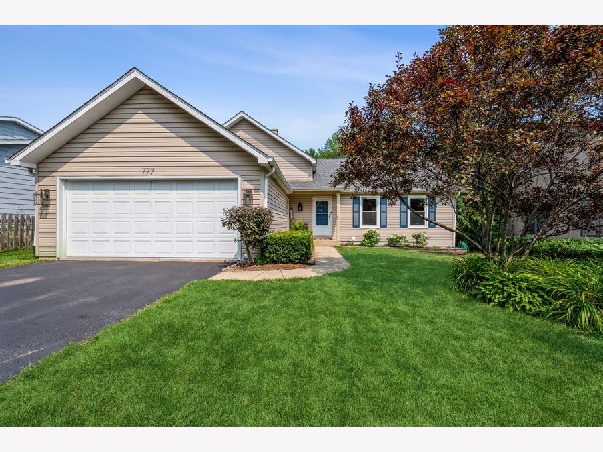 Homes Sold Americana Heights Lindenhurst Illinois, 777 Federal