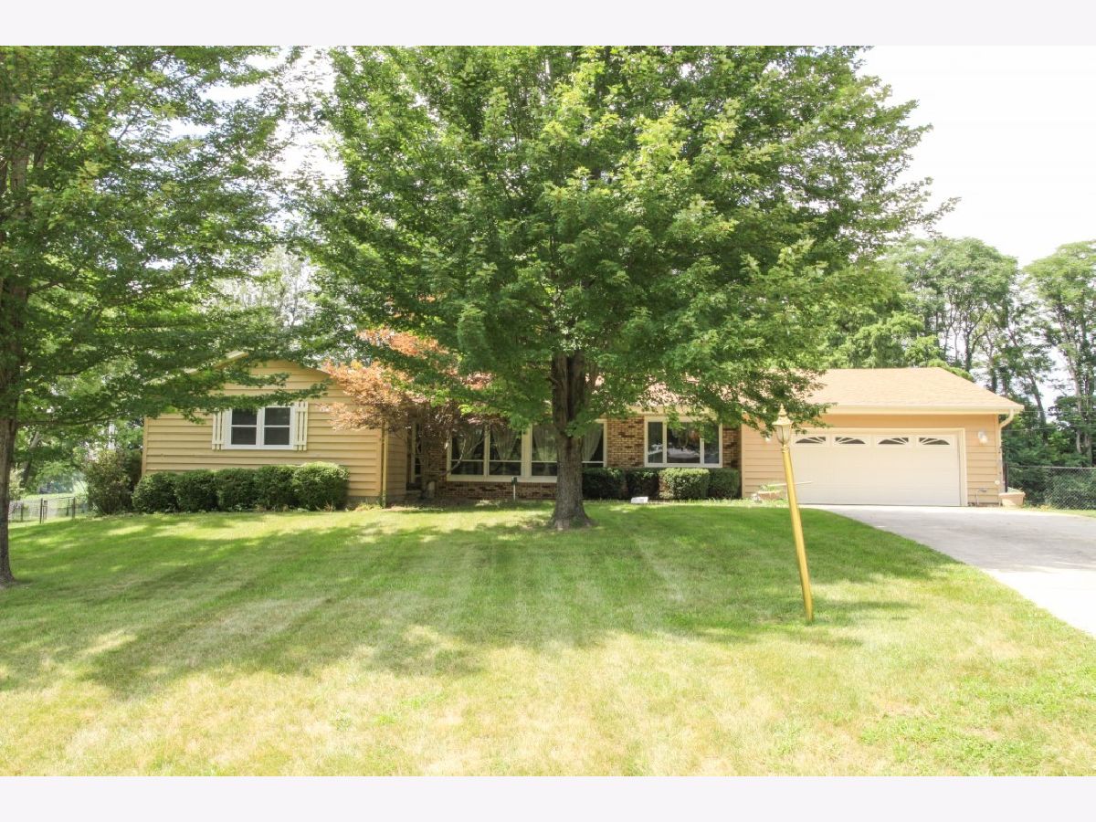 Homes Sold Windgate Bloomington Illinois, 9690 Windgate