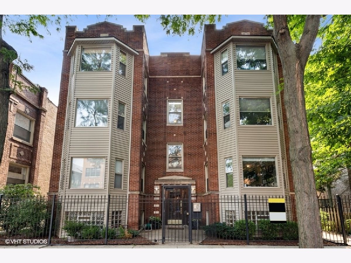 Townhomes & Homes Sold Ravenswood Park Chicago Illinois, 4823 Hoyne