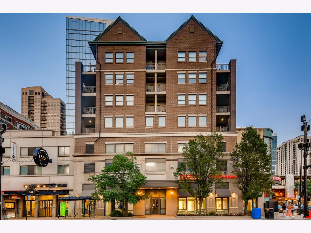 Condos & Townhomes Sold State Place Tower Chicago Illinois, 1155 State