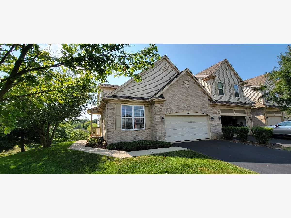 Homes & Townhomes Sold Ashton Pointe Crystal Lake Illinois, 830 Oak Hollow
