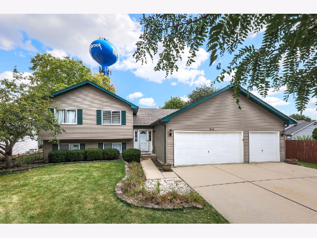 Homes Sold Winding Meadows Bolingbrook Illinois, 214 Vincent