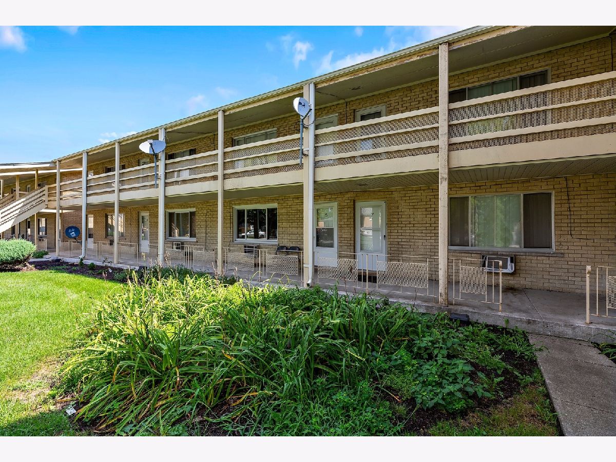 Condos & Townhomes Sold Keystone Court Midlothian Illinois, 14519 Keystone