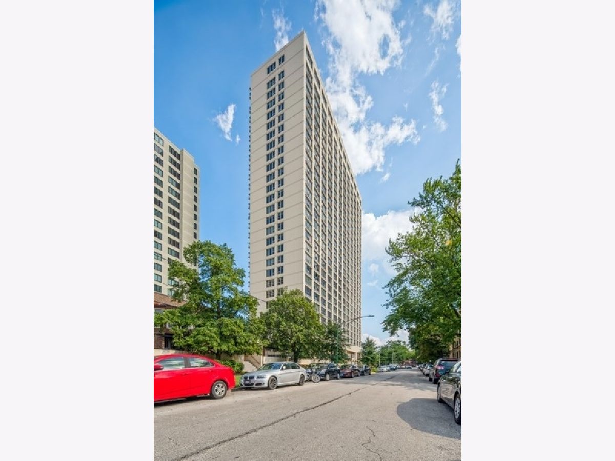 Condos & Townhomes Sold Cornell Village Chicago Illinois, 5201 Cornell