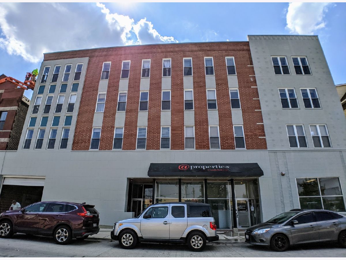 Condos & Townhomes & Homes Rented Midtown View Chicago Illinois, 2356 Elston