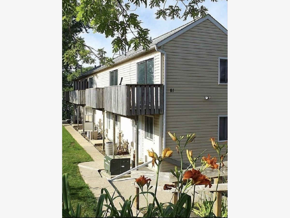 Townhomes & Condos & Homes Sold Hidden Glen Fox Lake Illinois, 87 Maude