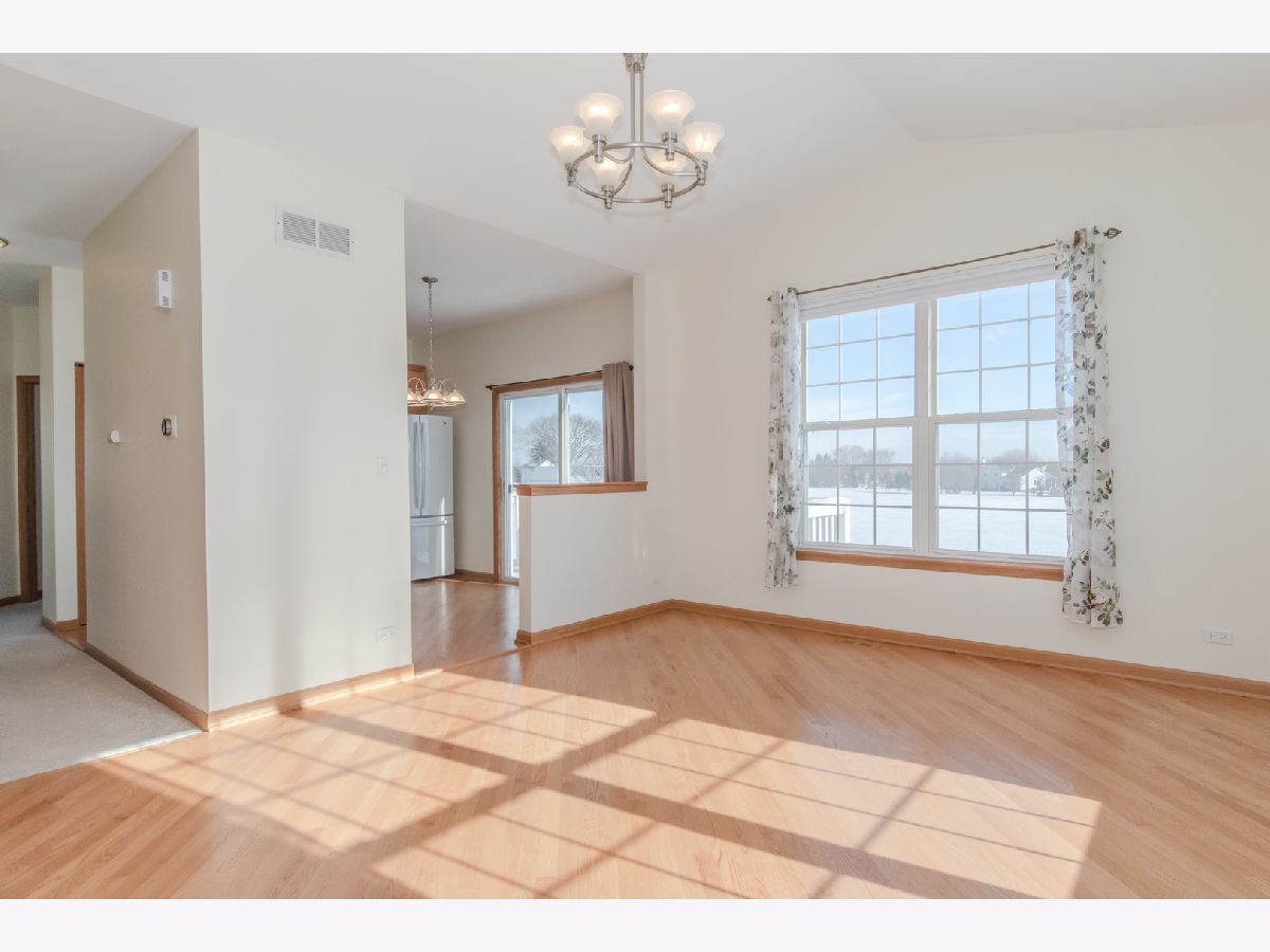 Homes & Townhomes & Condos Rented Kipling Estates Shorewood Illinois, 1628 Fieldstone