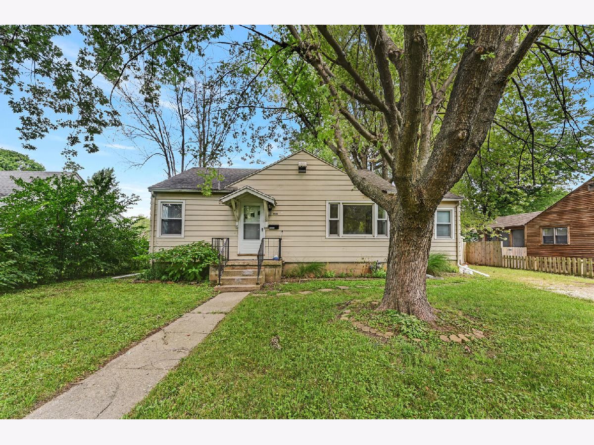 Homes Sold Burwash Hopkins Champaign Illinois, 1608 White