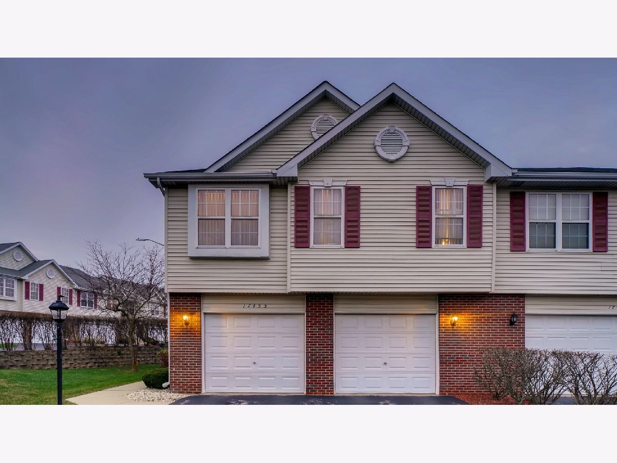 Townhomes Sold Chelsea Place Country Club Hills Illinois, 17455 Chelsea