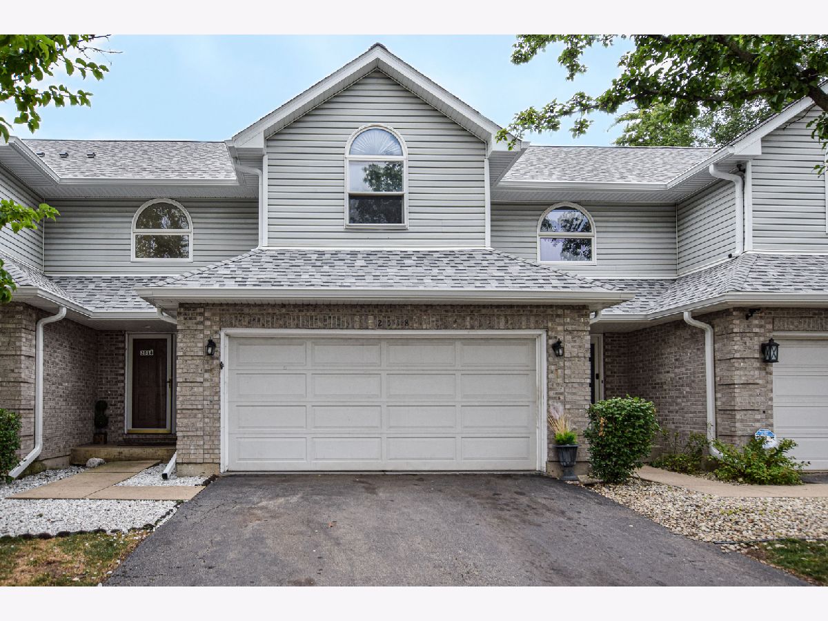 Townhomes Sold Crestbrooke Crest Hill Illinois, 2518 Tulip