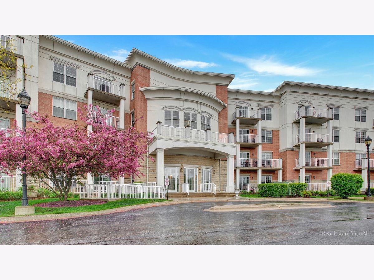 Condominiums Sold Fountains Of Arlington Arlington Heights Illinois, 601 Rand