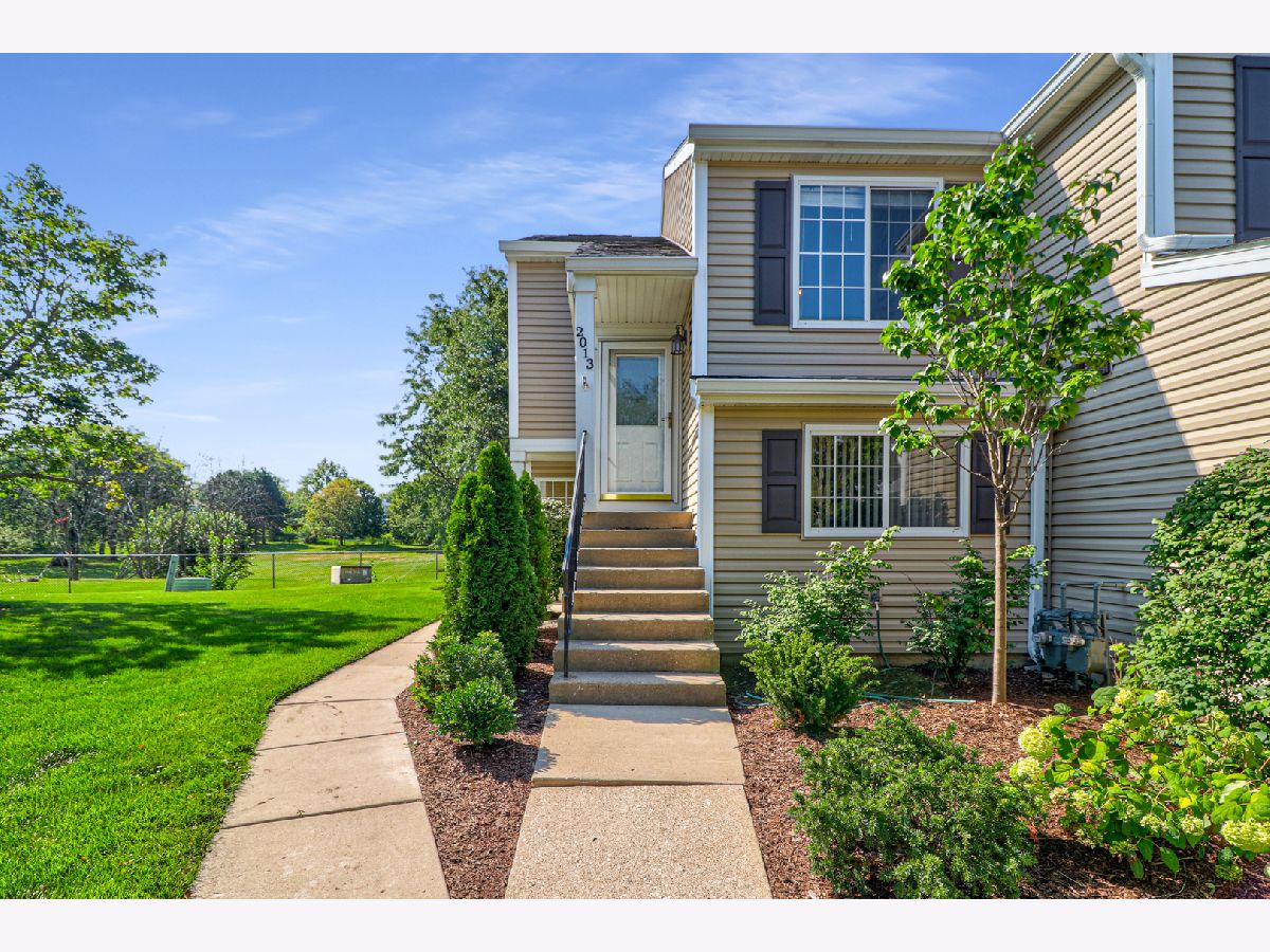 Townhomes & Condos Sold Windsong Schaumburg Illinois, 2013 Windemere