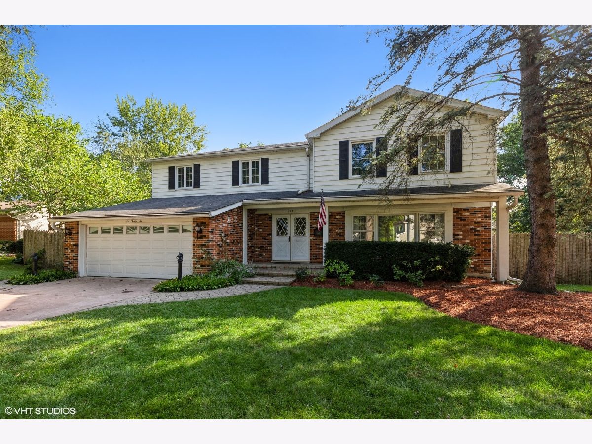 Homes & Condos & Townhomes Sold Cambridge Libertyville Illinois, 636 Harvard