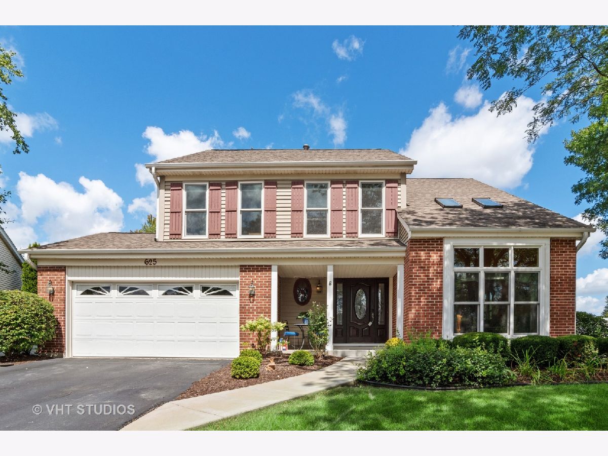 Homes Sold Pine Ridge Of North Hill Carol Stream Illinois, 625 Paxton
