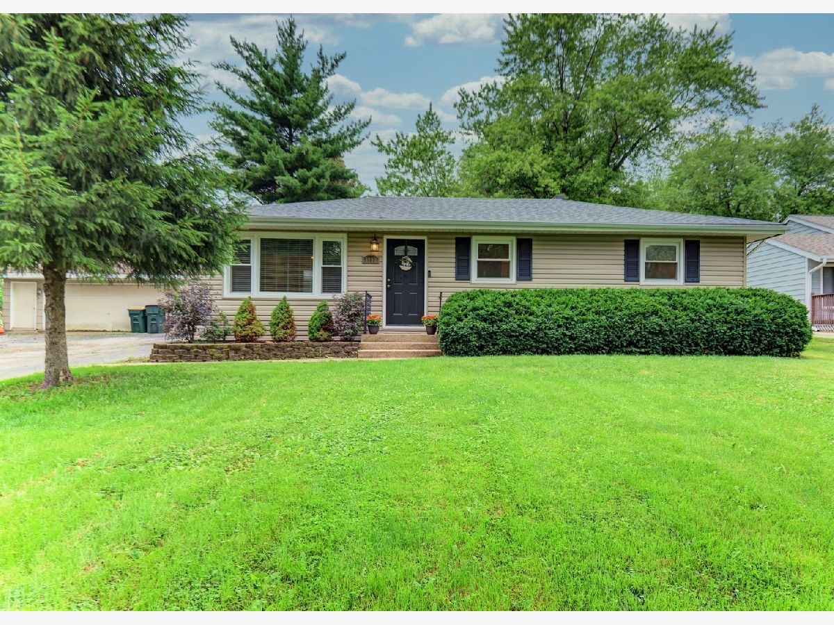 Homes Rented Downers Grove Gardens Downers Grove Illinois, 5908 Springside