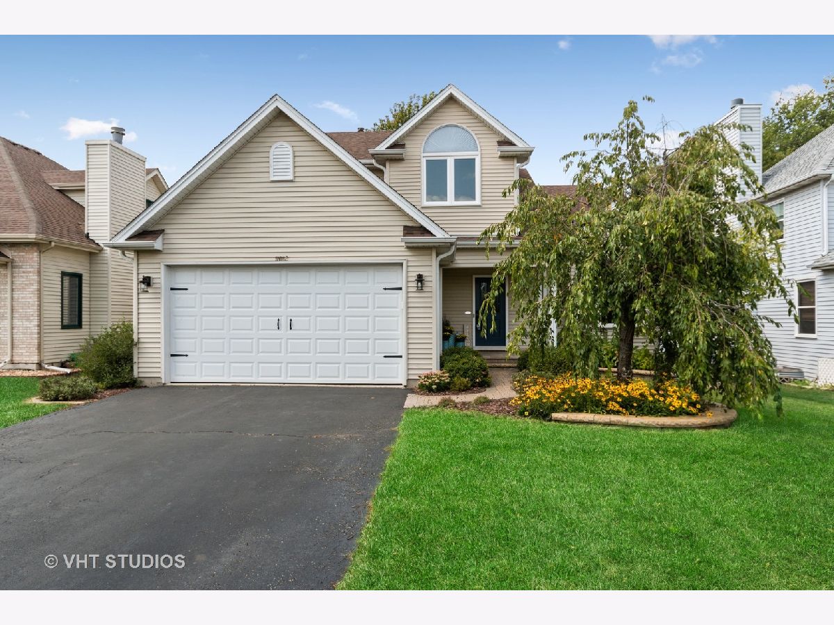 Homes Sold Gary Avenue Gardens Carol Stream Illinois, 1N112 West