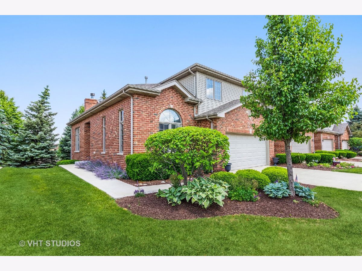 Townhomes Sold Caledonia Tinley Park Illinois, 9406 Caledonia