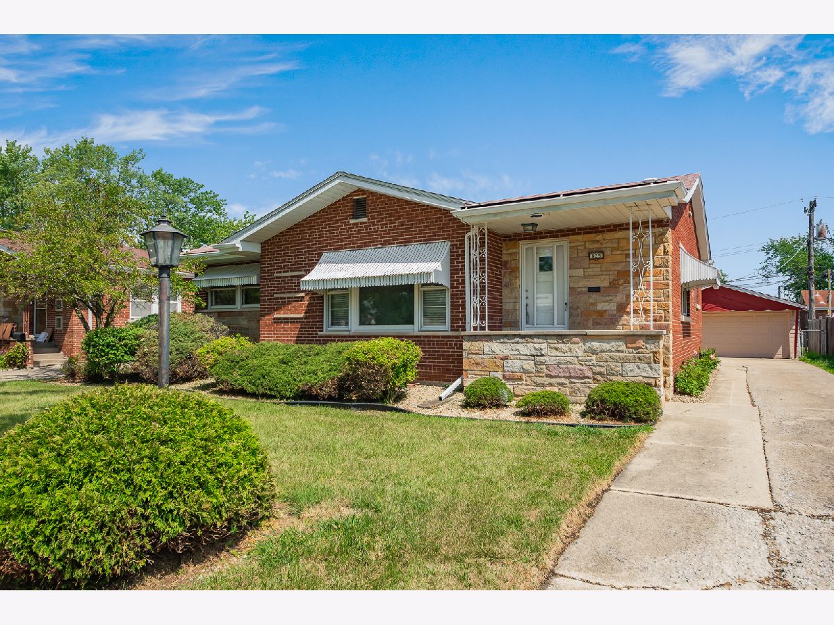 Homes Sold Olympia Highlands Chicago Heights Illinois, 825 Willow