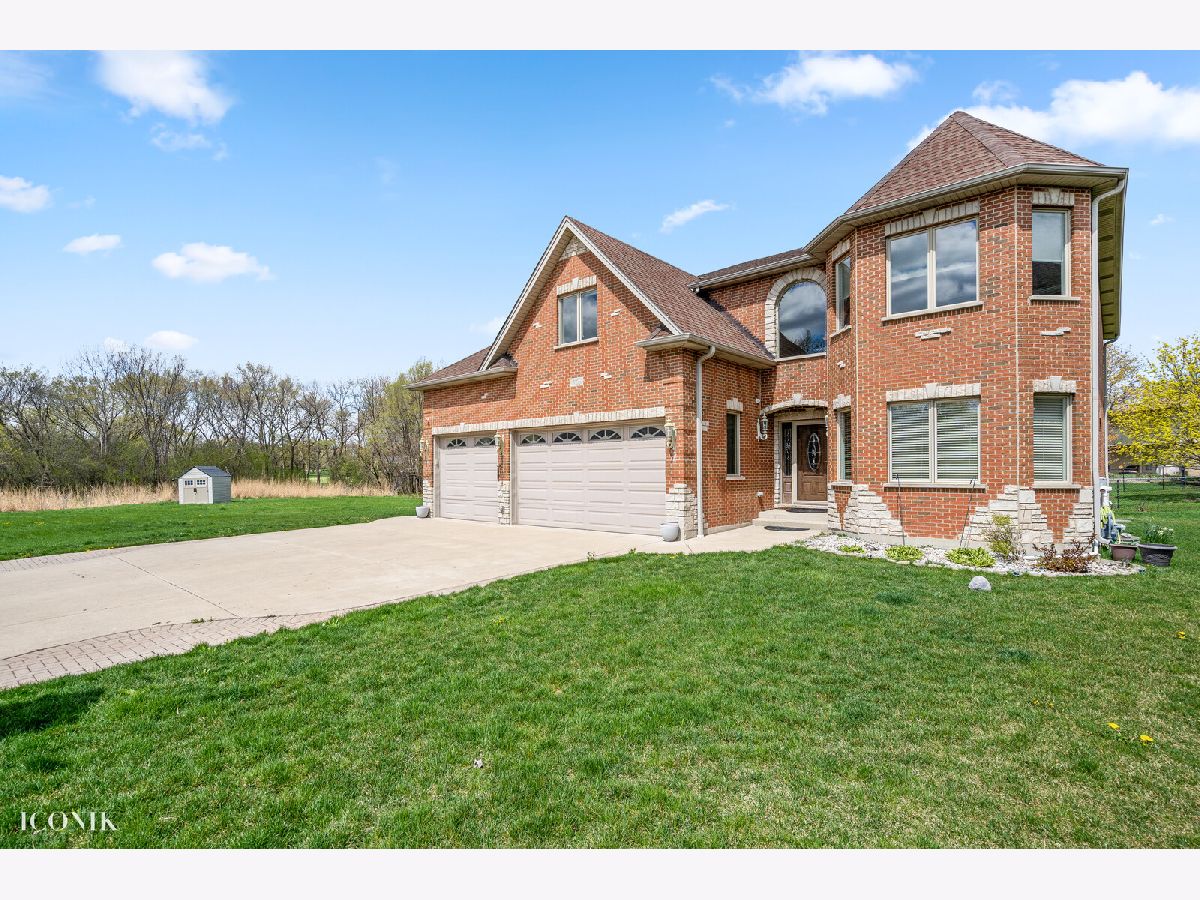 Homes Sold Legends Lane Bensenville Illinois, 761 Legends