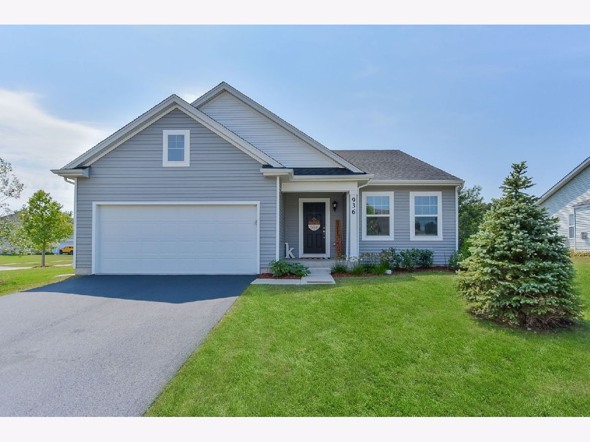 Homes Sold Churchill Farms Plano Illinois, 936 Churchill