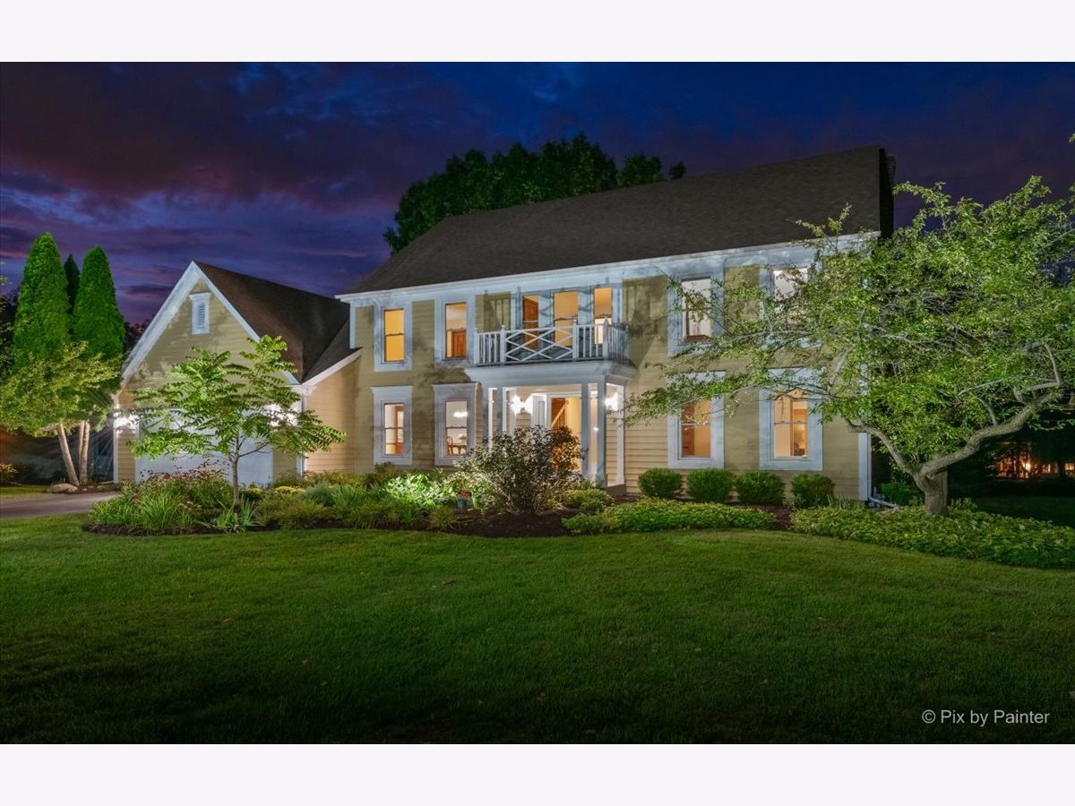 Homes Sold Indian Hill Trails Crystal Lake Illinois, 709 Saddle Ridge