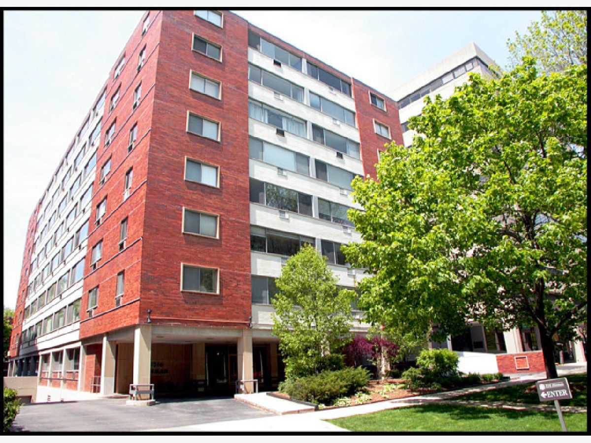 Condominiums Sold Hinman House Evanston Illinois, 1516 Hinman