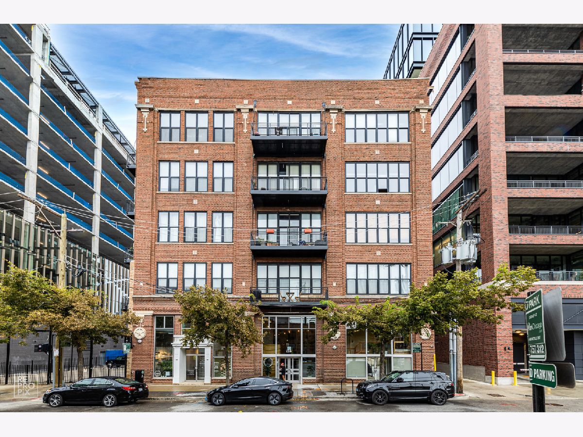 Condos & Townhomes Sold Blue Moon Lofts Chicago Illinois, 215 Aberdeen