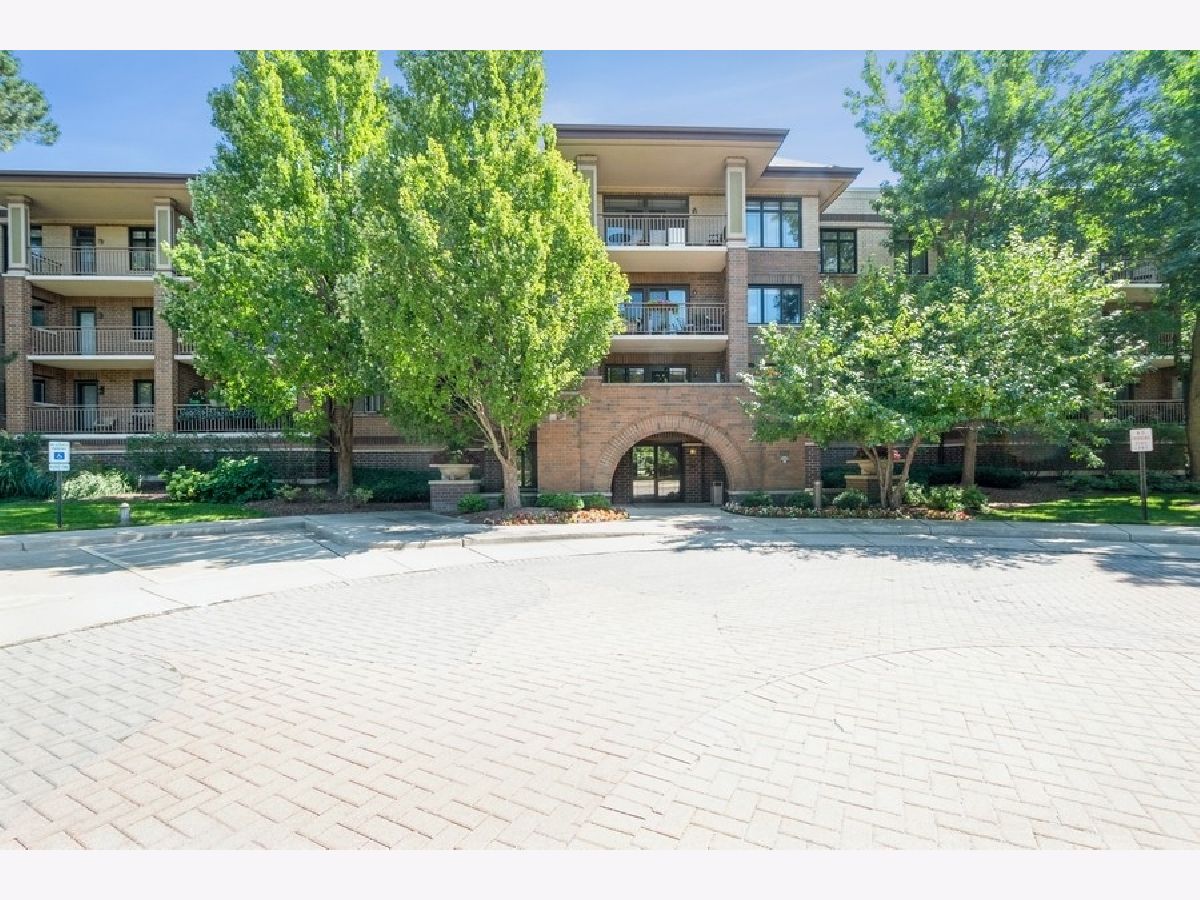 Condominiums Sold Enclave Condominiums Evanston Illinois, 9220 Prairie