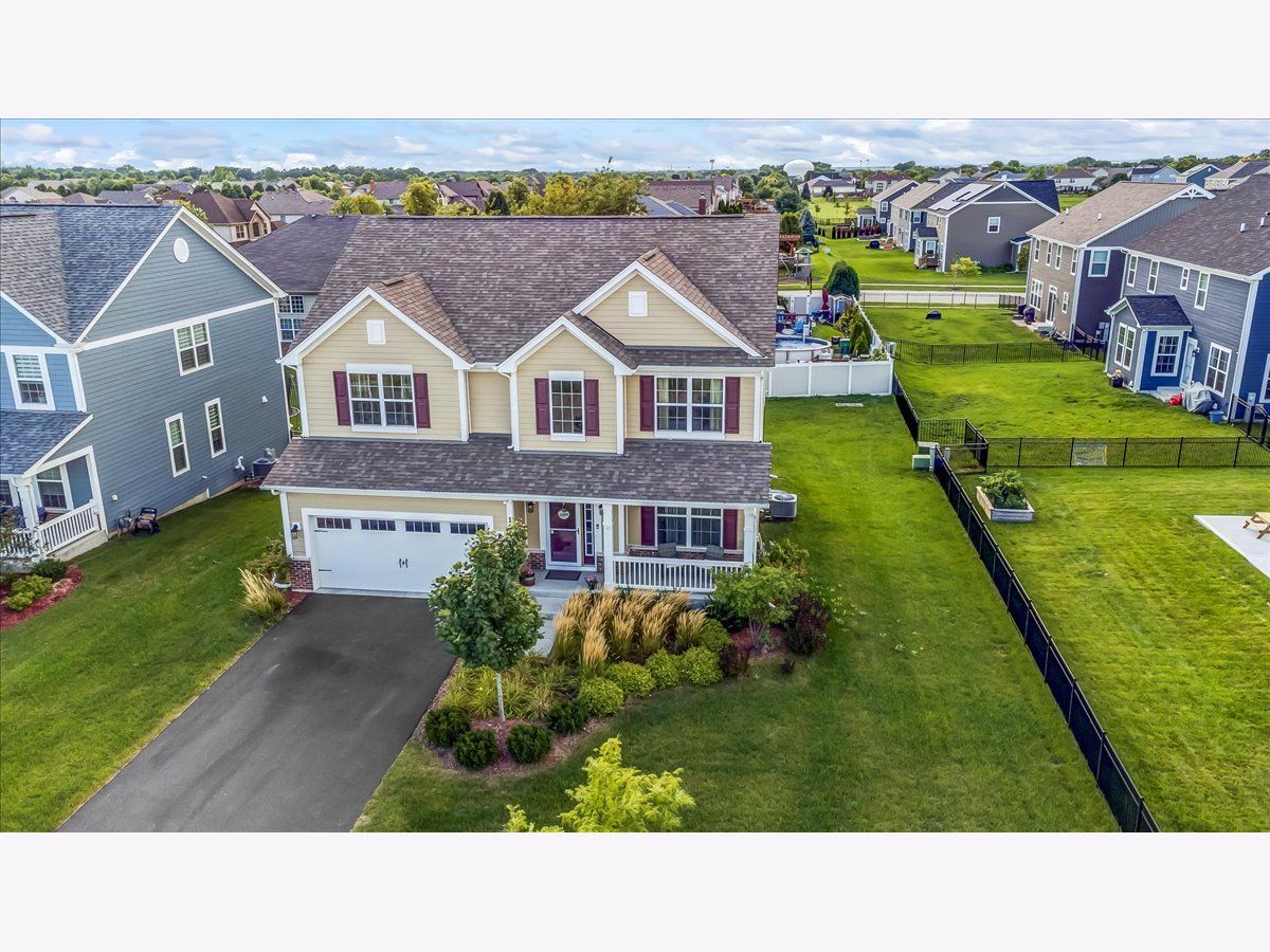 Homes & Townhomes Sold Sagebrook Lockport Illinois, 16163 Sagebrook