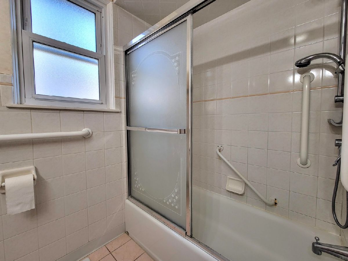 Homes & Condos & Townhomes Sold Franklin Park Franklin Park Illinois, 10107 Schiller