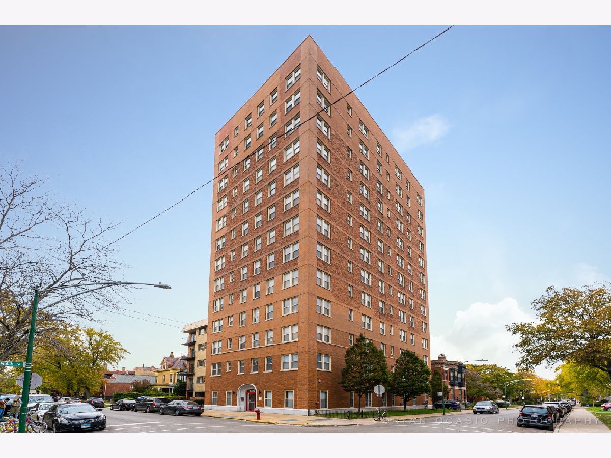 Condominiums Sold Star Tower Condominiums Chicago Illinois, 5400 Harper