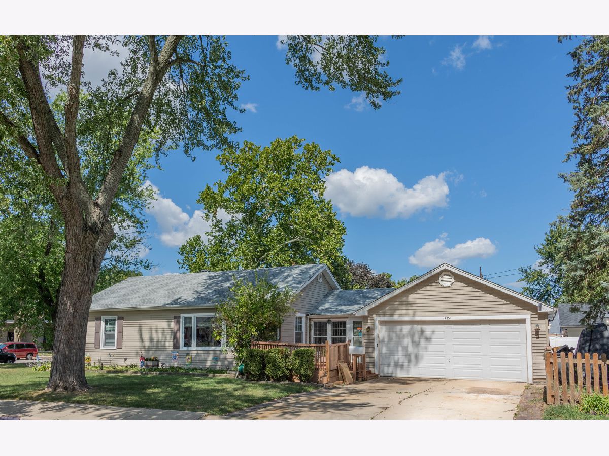Homes Sold South Washington Heights Elgin Illinois, 1220 Meyer