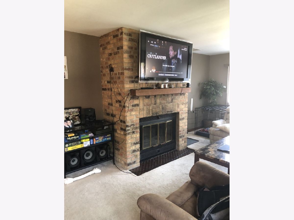 Townhomes & Homes Rented Belaire Manor Streamwood Illinois, 1222 Fulton