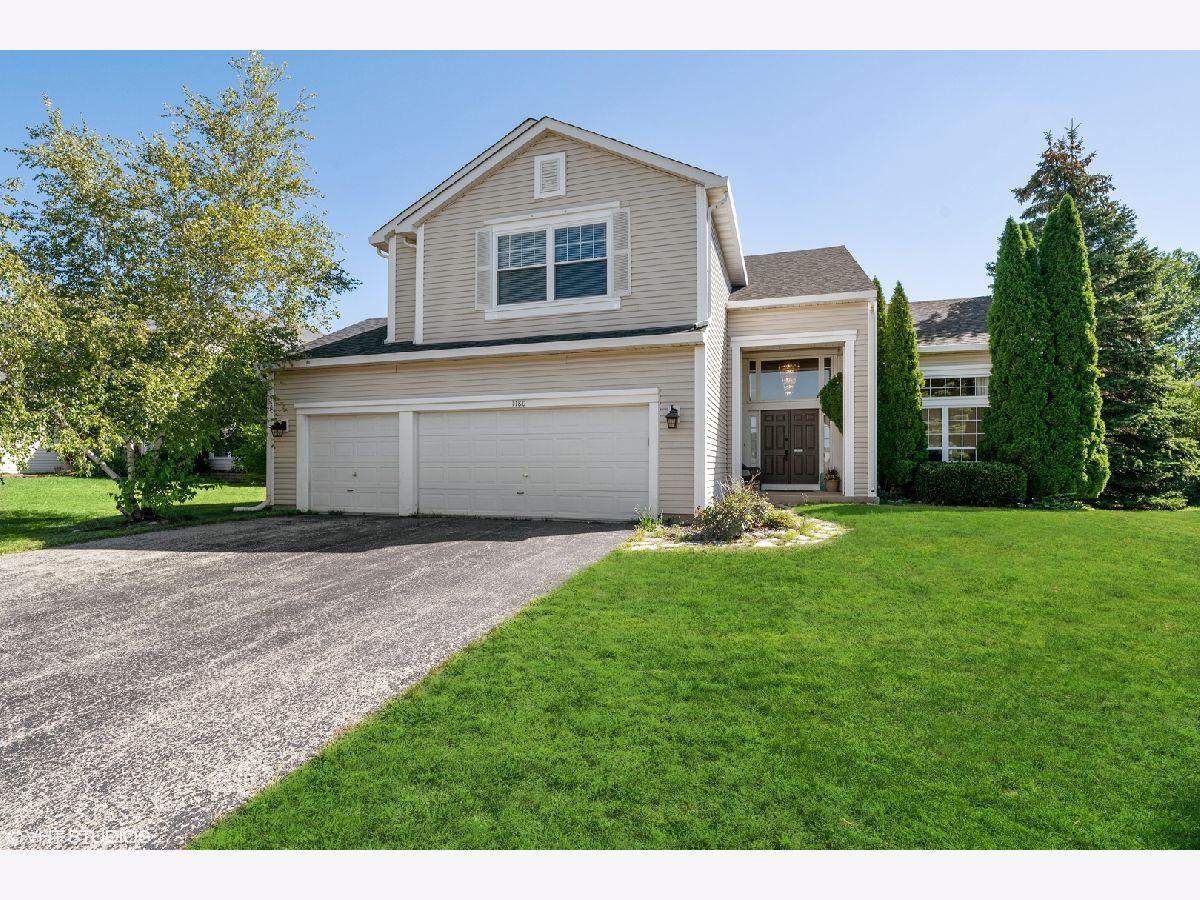 Homes Sold Star Summit At Big Sky Lake In The Hills Illinois, 1180 Heavens Gate