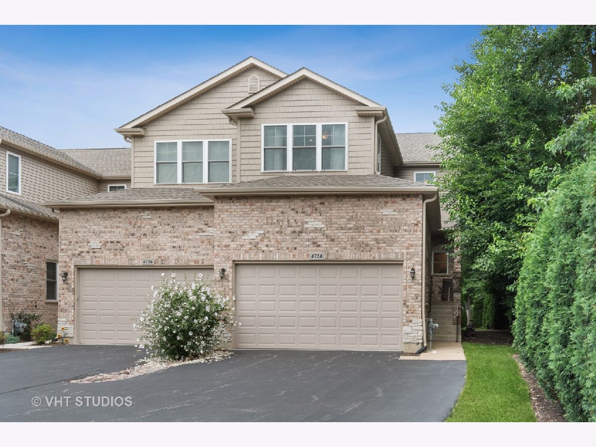 Townhomes Sold Arboretum Glen Lisle Illinois, 4724 Auvergne
