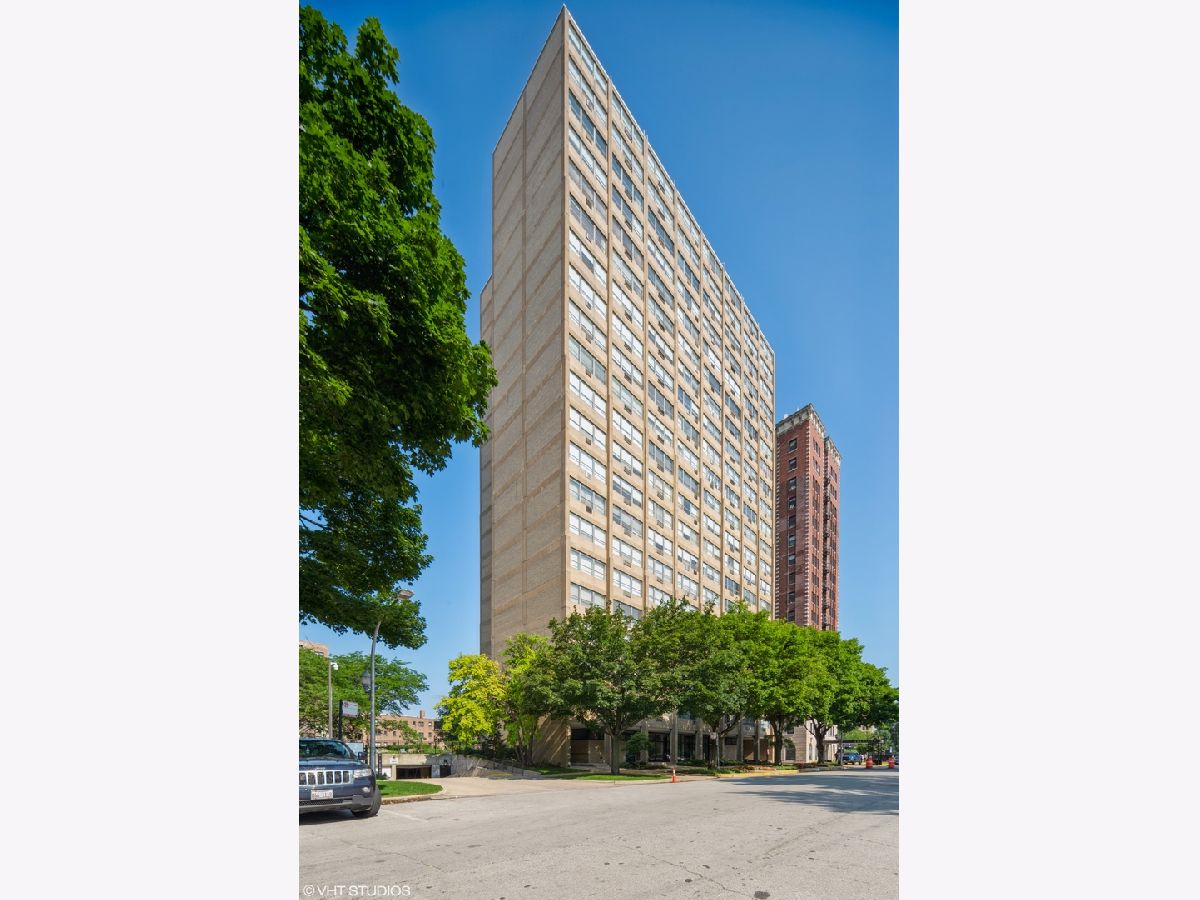 Condos & Townhomes Sold Promontory Cooperative Chicago Illinois, 5530 Shore