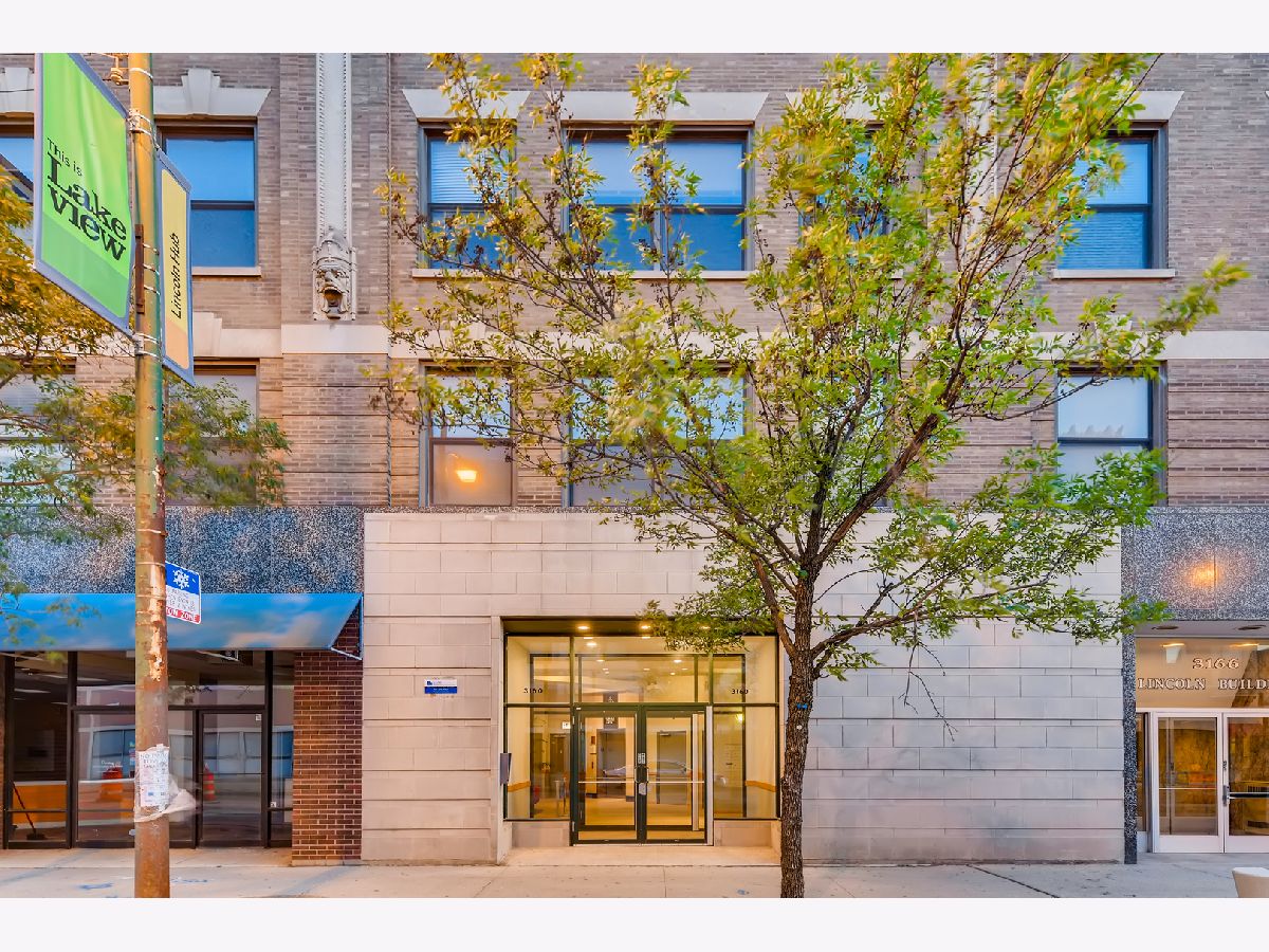 Condos & Townhomes Sold Lincoln Theater Lofts Chicago Illinois, 3160 Lincoln