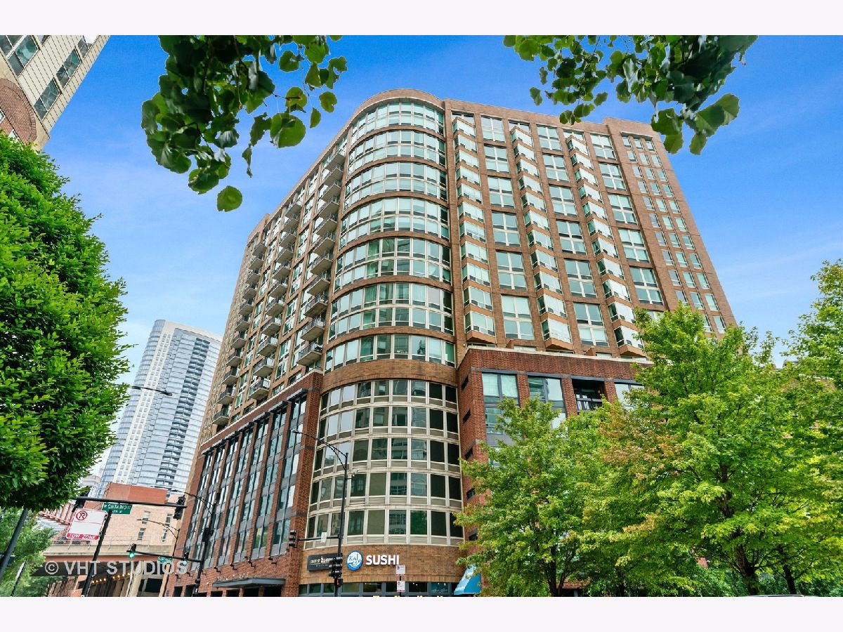 Condominiums Sold Park Place Chicago Illinois, 600 Kingsbury