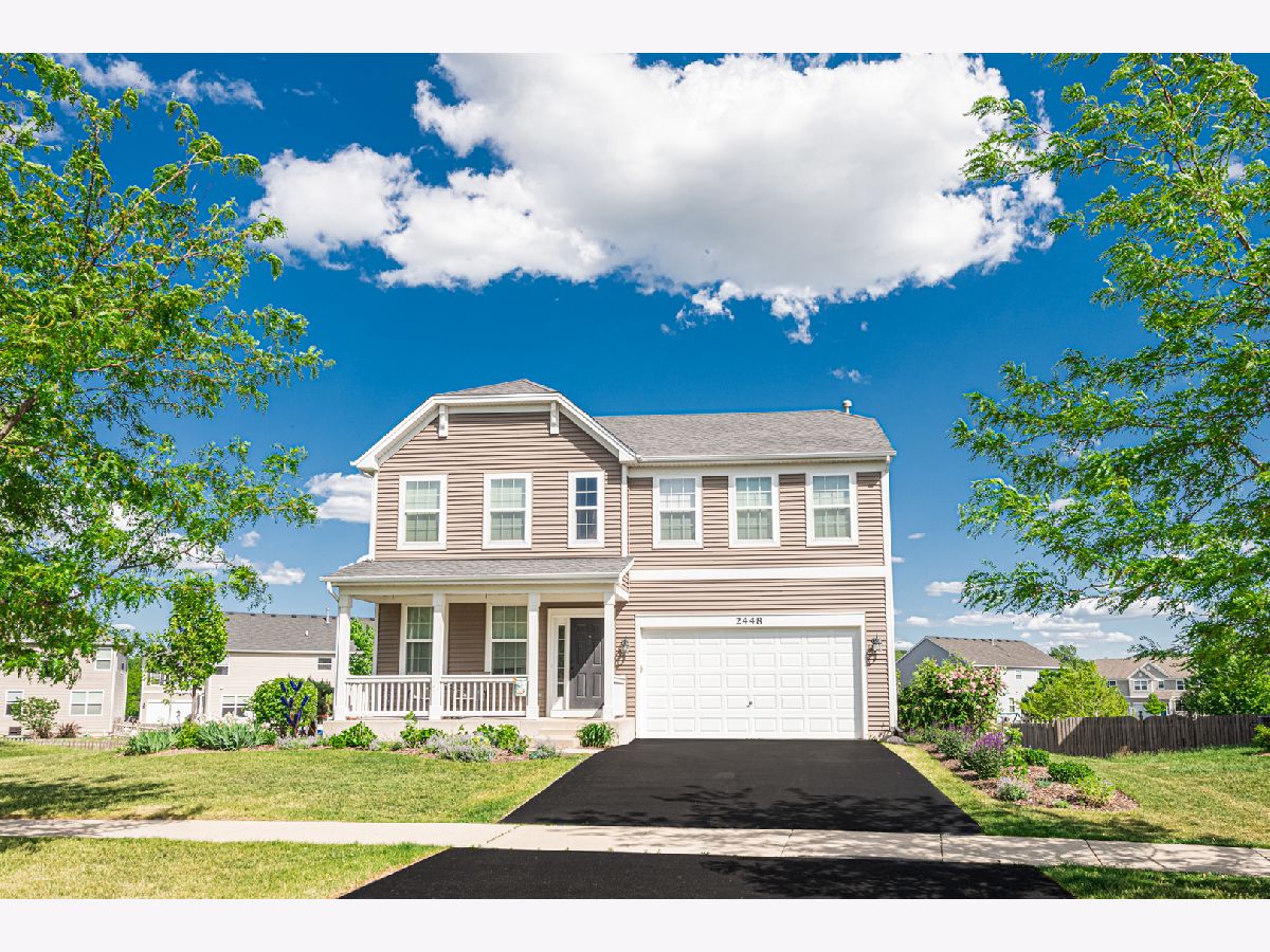Homes Sold Liberty Lakes East Wauconda Illinois, 2448 Goldenrod