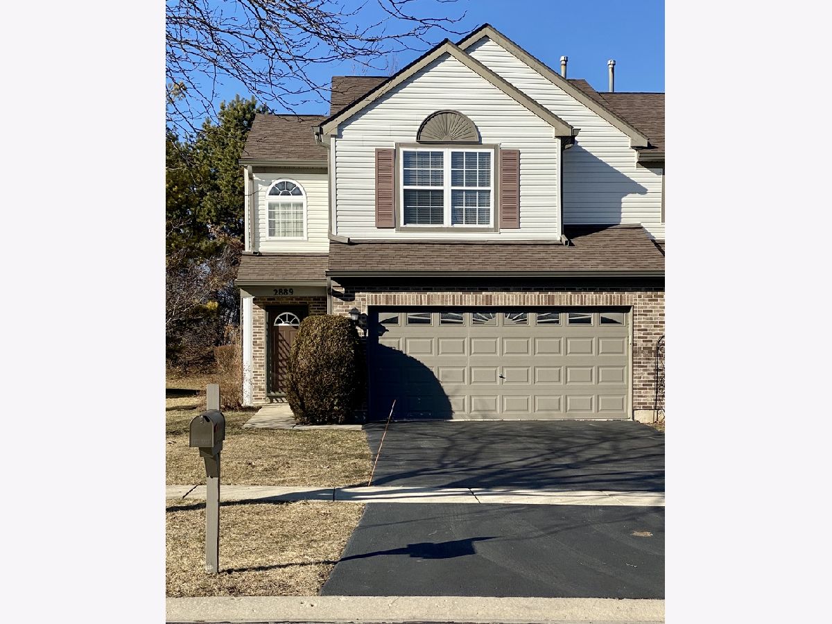 Homes & Townhomes Rented Sterling Manor Geneva Illinois, 2889 Caldwell