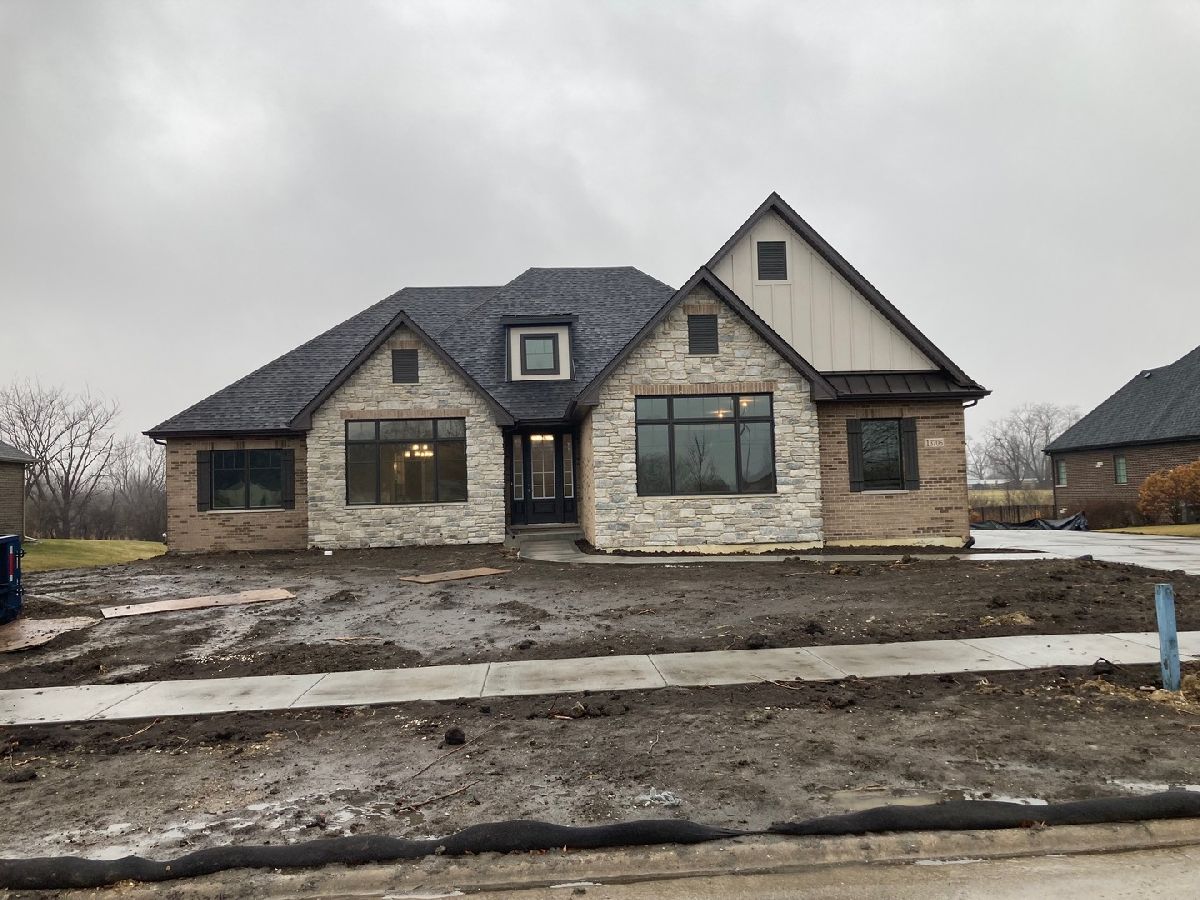 Townhomes & Homes Sold Stonebridge Woods Homer Glen Illinois, 13706 Stonebridge Woods Crossing