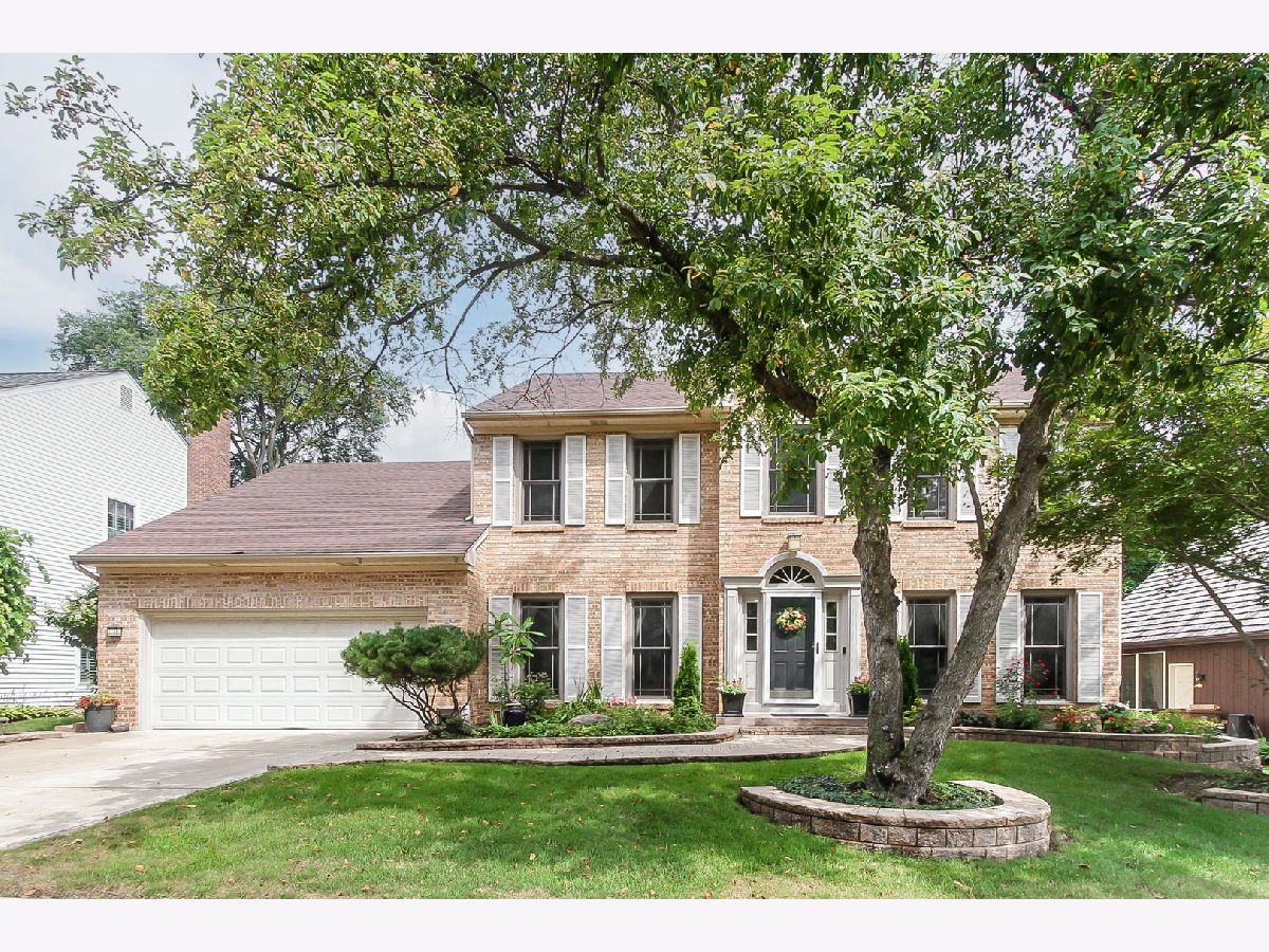 Homes Sold Arrowhead East Wheaton Illinois, 25W624 Summerfield