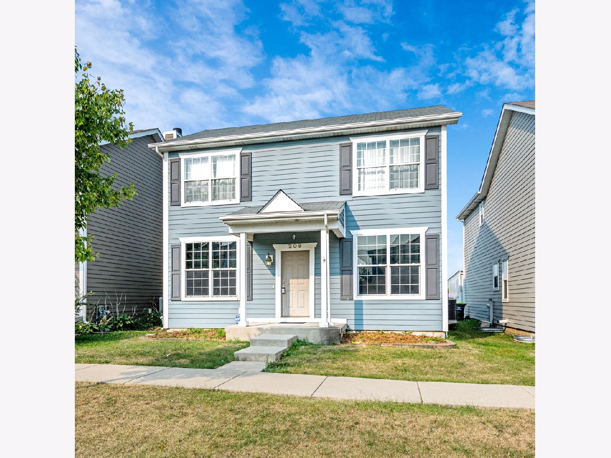 Condos & Townhomes & Homes Sold Robinson Farms Cortland Illinois, 209 Oak