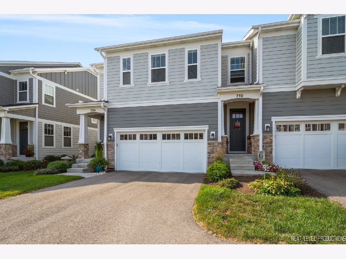 Condos & Townhomes Sold Riverbank Crossing Geneva Illinois, 704 Riverbank