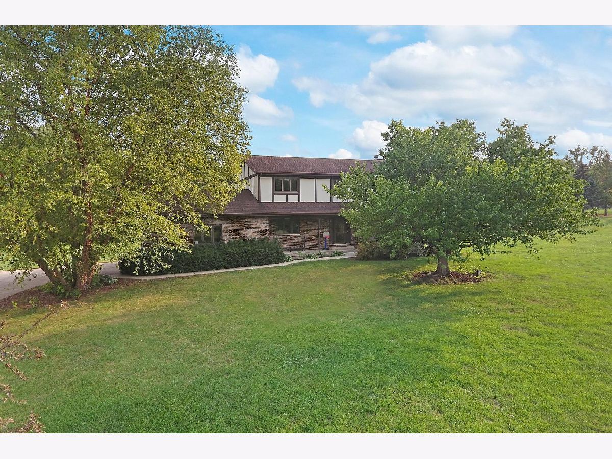 Homes Sold The Springs Crystal Lake Illinois, 5811 Wild Ash