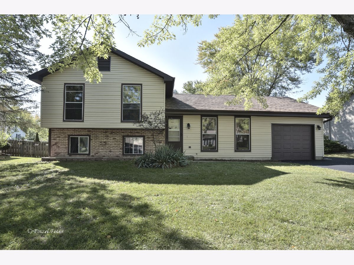Homes Sold Brittany Park Mchenry Illinois, 5409 Shore