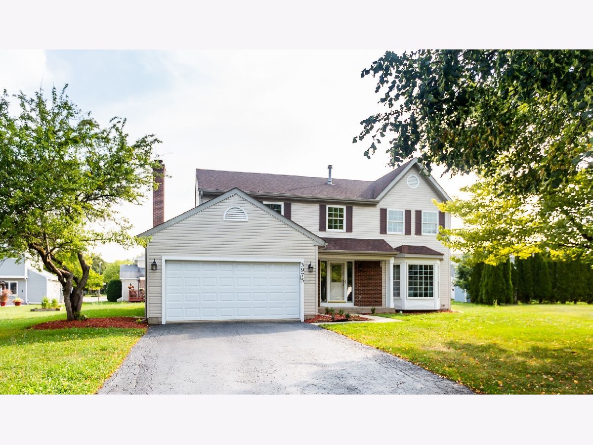 Homes Sold Meadows Hanover Park Illinois, 3975 Ludington