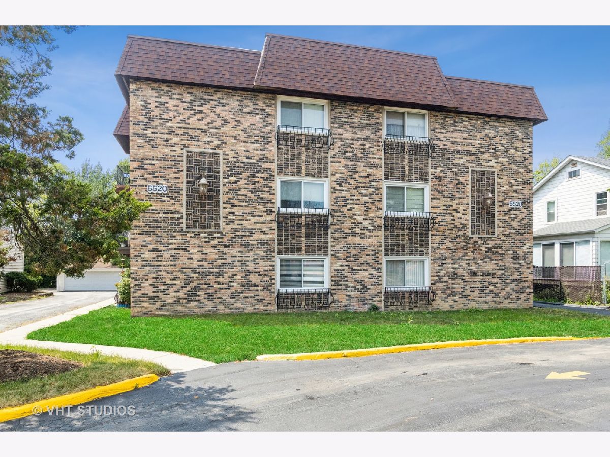 Condominiums Sold Pinewood Downers Grove Illinois, 5520 Belmont